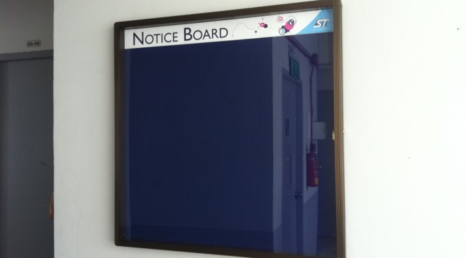 Simple Aluminium frame with acrylic door